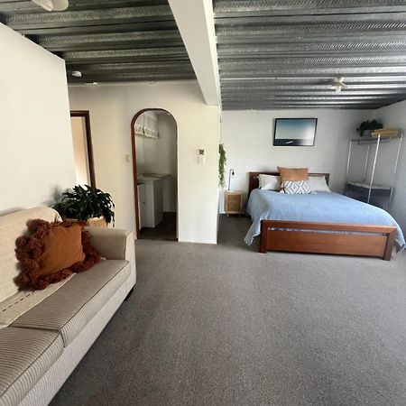 Downtown B&B Mount Maunganui Kültér fotó